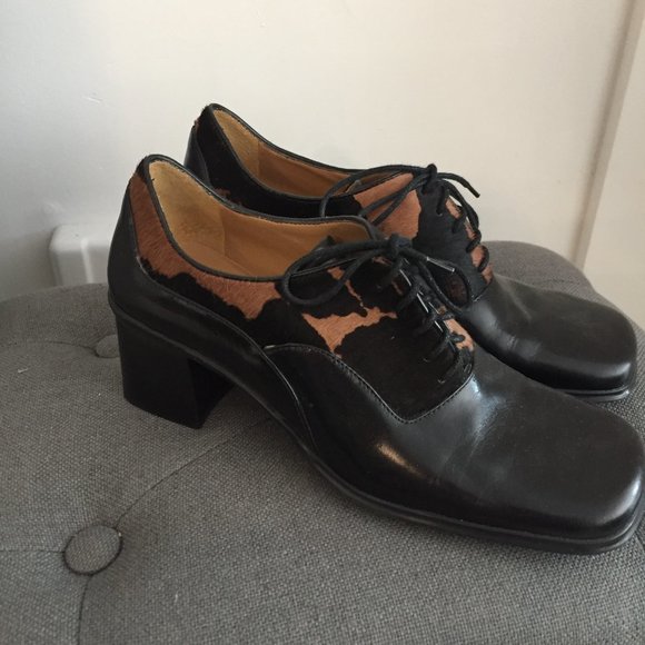 On Trend Franco Sarton Oxford Heels NWT Size 7 Black Leather w/Animal Accent - Picture 2 of 6